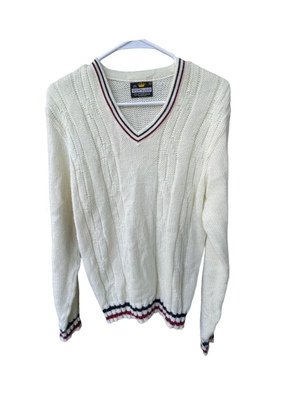 Vintage men’s Sportwear size L sweater pullover.